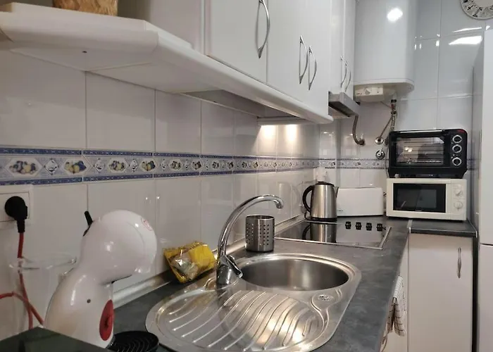 Centrico En A 200 Metros De La Playa Apartamento