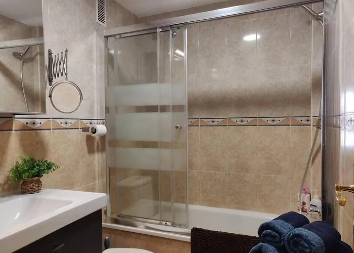 Centrico En A 200 Metros De La Playa *