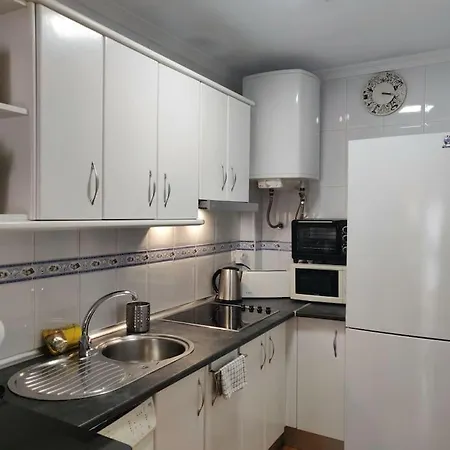 Centrico En A 200 Metros De La Playa * Fuengirola