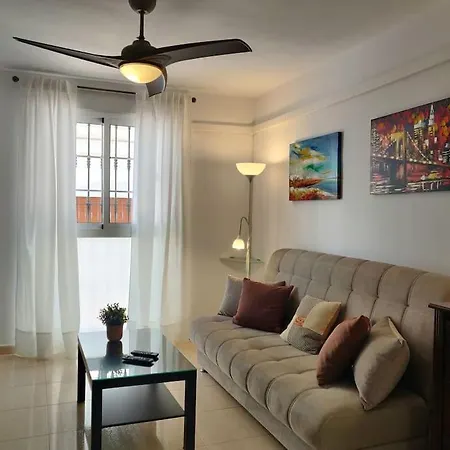 Centrico En A 200 Metros De La Playa * Fuengirola