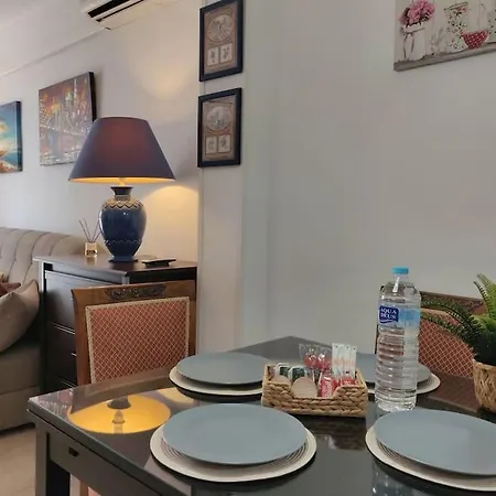 Centrico En A 200 Metros De La Playa * Fuengirola